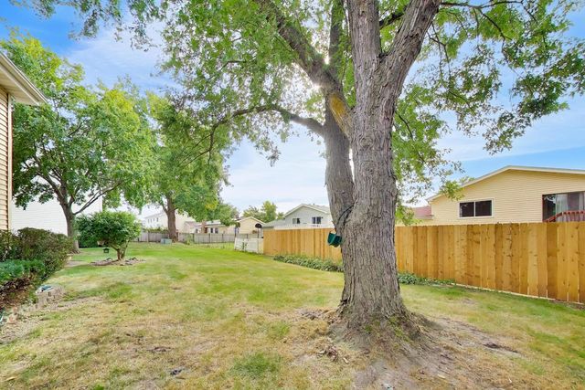 1009 Beverly Court, Lombard, IL 60148