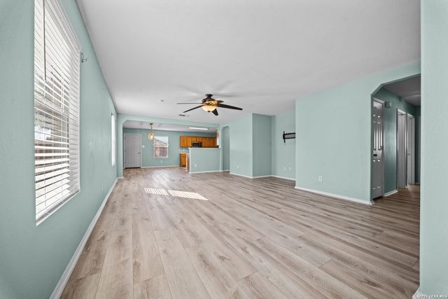 240 Rustic Acres, Selma, TX 78154