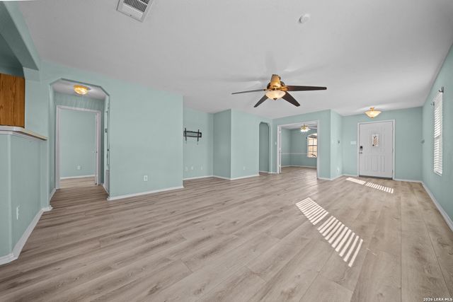 240 Rustic Acres, Selma, TX 78154