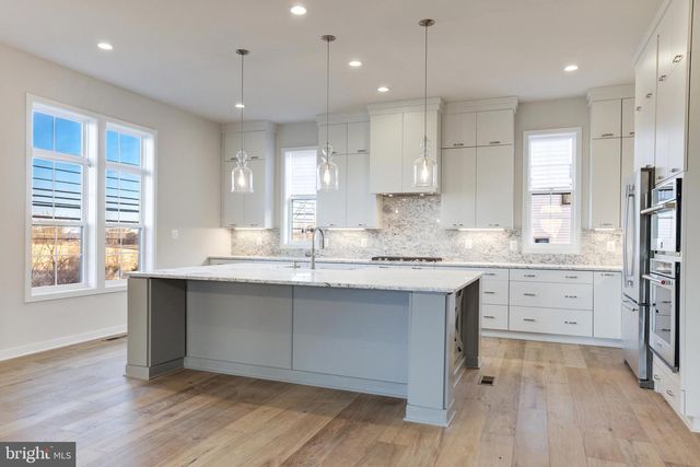 43920 LUDWELL FARM SQ, Ashburn, VA 20147