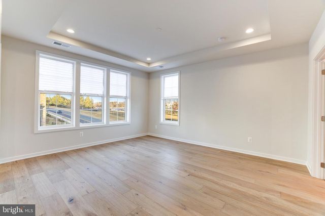 43920 LUDWELL FARM SQ, Ashburn, VA 20147