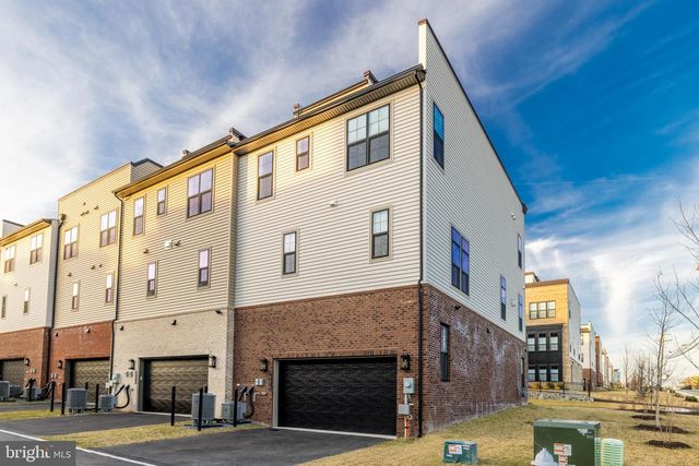 43920 LUDWELL FARM SQ, Ashburn, VA 20147