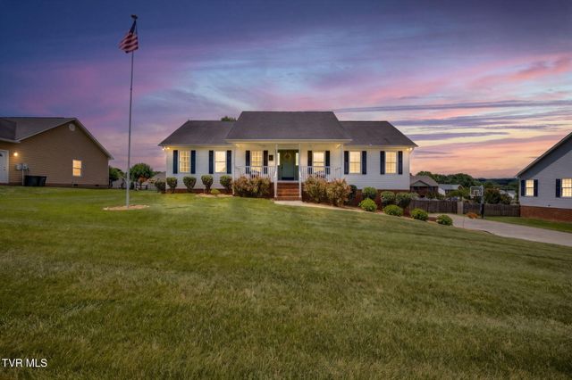 442 Grey Fox Drive, Church Hill, TN 37642