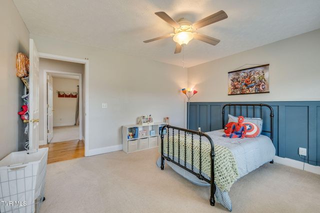 442 Grey Fox Drive, Church Hill, TN 37642