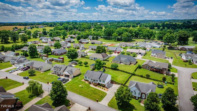 442 Grey Fox Drive, Church Hill, TN 37642