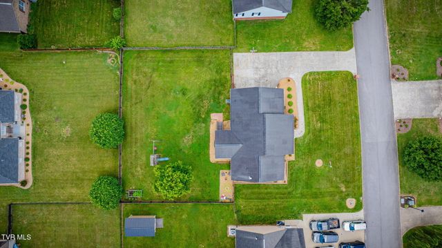 442 Grey Fox Drive, Church Hill, TN 37642