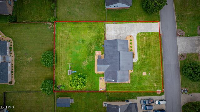 442 Grey Fox Drive, Church Hill, TN 37642