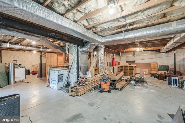 872 BENCH LN, Bluemont, VA 20135