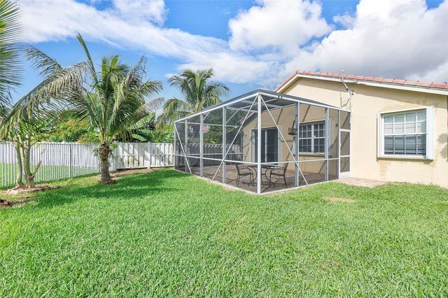 5385 NW 124th Way, Coral Springs, FL 33076