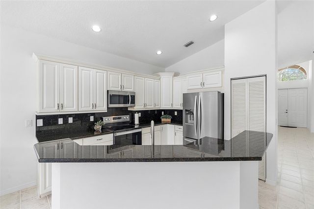 5385 NW 124th Way, Coral Springs, FL 33076