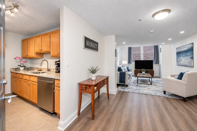 200 Market Street 3211, Lowell, MA 01852