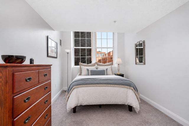 200 Market Street 3211, Lowell, MA 01852