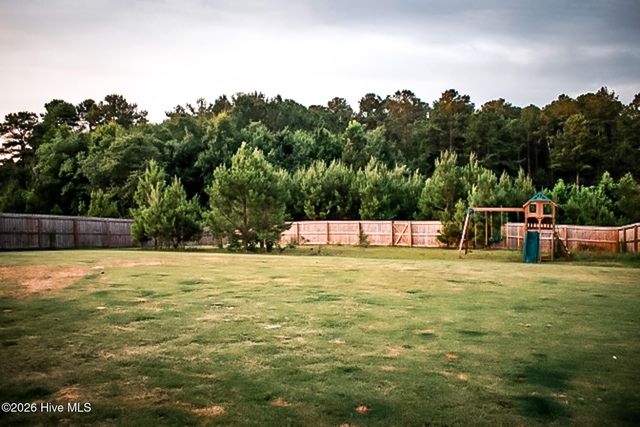 171 Amelia Drive, Carthage, NC 28327