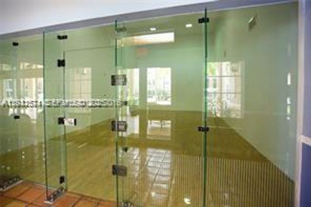 11630 SW 2nd St 17105, Pembroke Pines, FL 33025