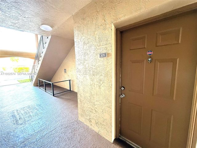 11630 SW 2nd St 17105, Pembroke Pines, FL 33025