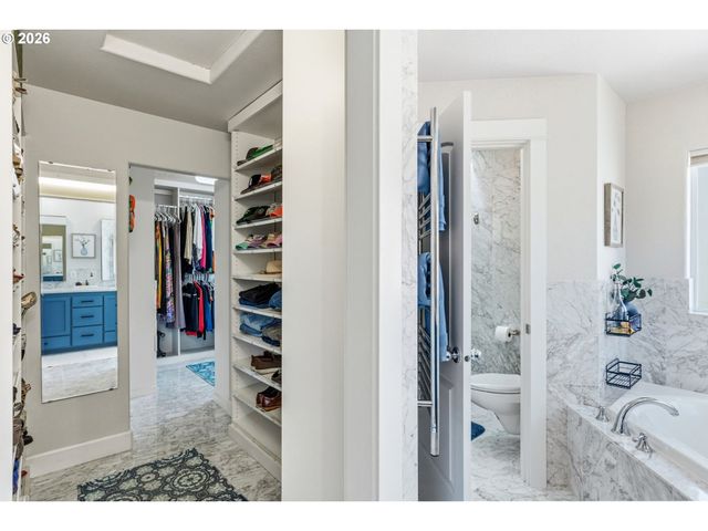 3465 BROOKVIEW Dr, Eugene, OR 97401