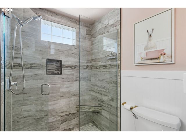 3465 BROOKVIEW Dr, Eugene, OR 97401