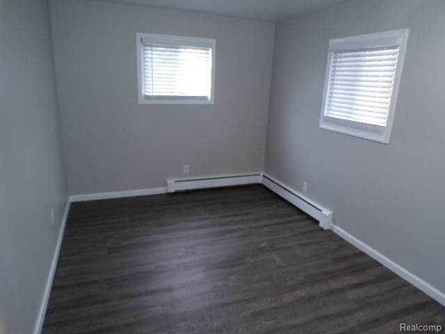 38550 Meadowdale Street 7, Clinton Township, MI 48036