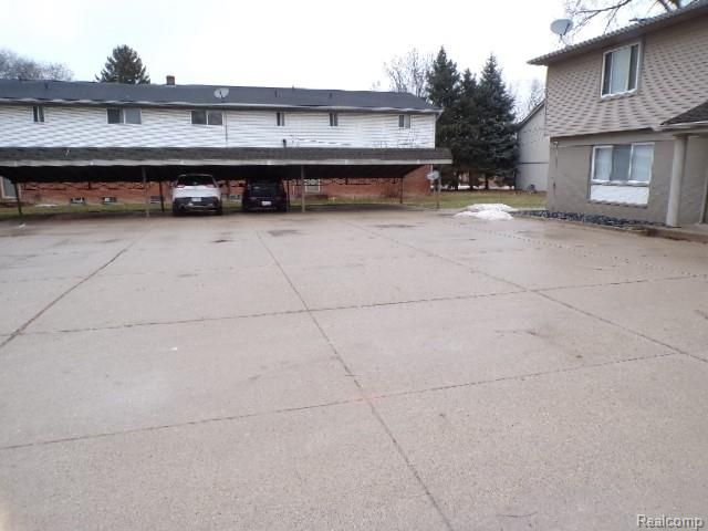 38550 Meadowdale Street 7, Clinton Township, MI 48036