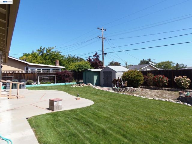 8155 Elgin Ln, Dublin, CA 94568