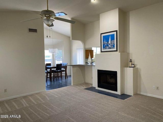 8972 W LISBON Lane, Peoria, AZ 85381