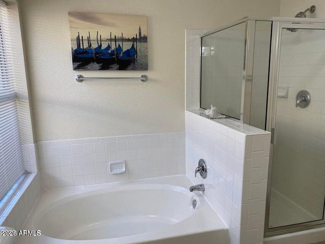 8972 W LISBON Lane, Peoria, AZ 85381