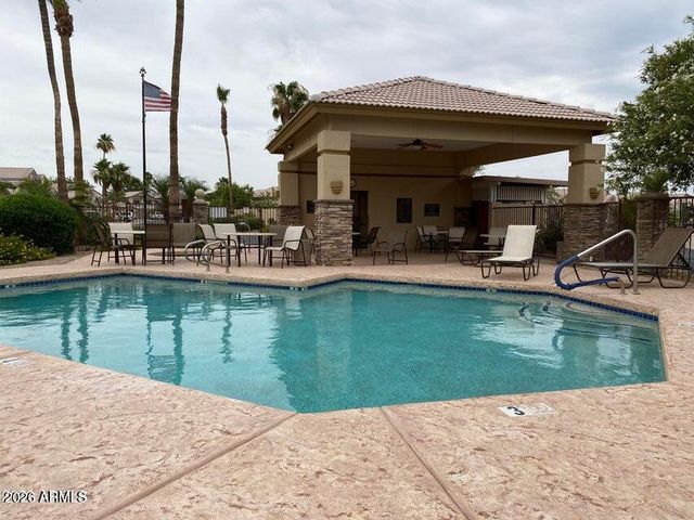 8972 W LISBON Lane, Peoria, AZ 85381