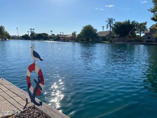 8972 W LISBON Lane, Peoria, AZ 85381