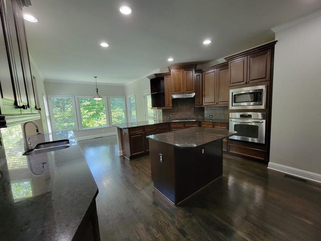 6660 Granite Gate Pass, Cumming, GA 30028