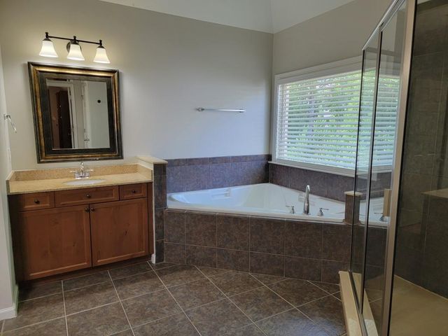 6660 Granite Gate Pass, Cumming, GA 30028