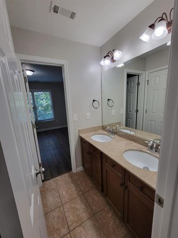 6660 Granite Gate Pass, Cumming, GA 30028