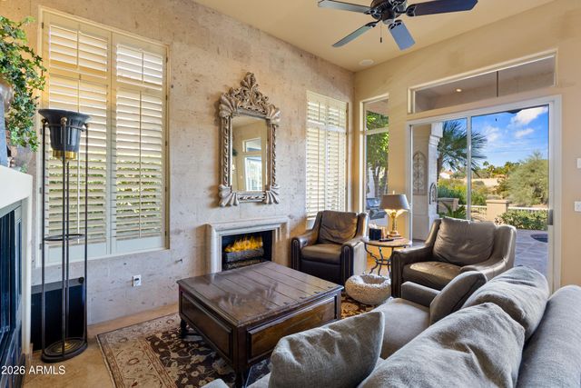 10180 E COCHISE Drive, Scottsdale, AZ 85258