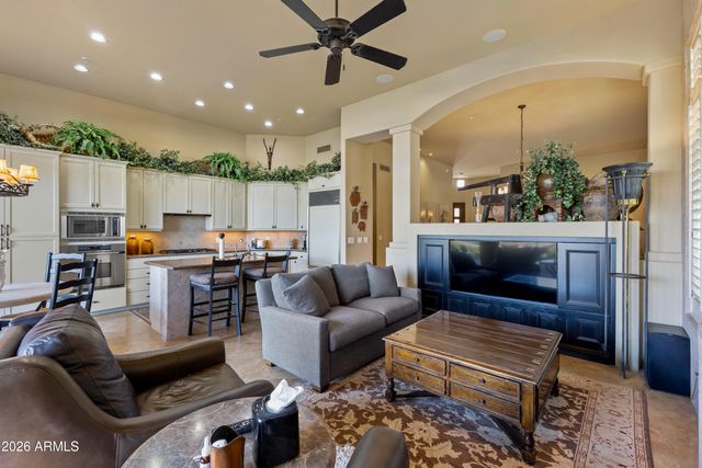 10180 E COCHISE Drive, Scottsdale, AZ 85258