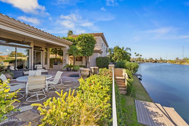 10180 E COCHISE Drive, Scottsdale, AZ 85258