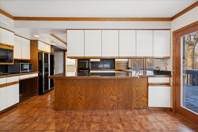 43W880 Pathfinder Drive, Elburn, IL 60119