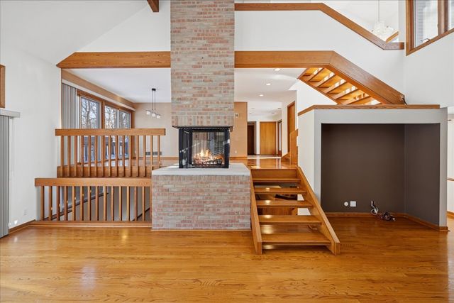 43W880 Pathfinder Drive, Elburn, IL 60119