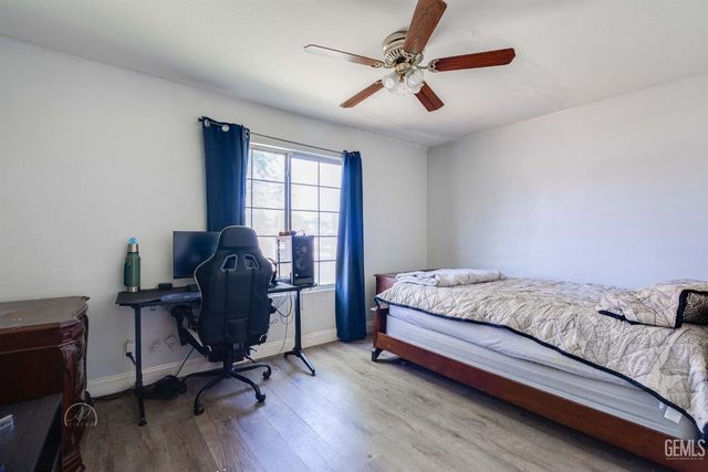 6000 California Spring Drive, Bakersfield, CA 93313