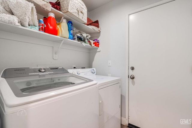 6000 California Spring Drive, Bakersfield, CA 93313