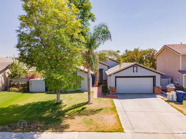 6000 California Spring Drive, Bakersfield, CA 93313