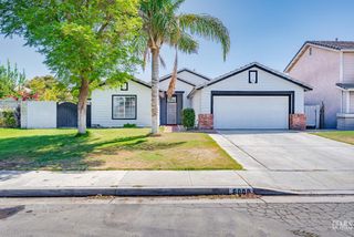6000 California Spring Drive, Bakersfield, CA 93313