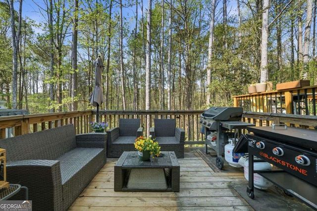 2605 Queen Anne Court, Atlanta, GA 30350