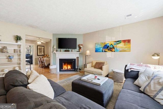 2605 Queen Anne Court, Atlanta, GA 30350