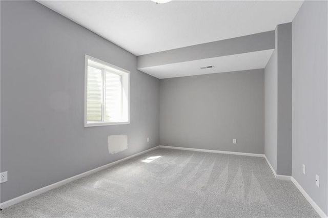 11456 N Auburndale Circle, Kansas City, MO 64157