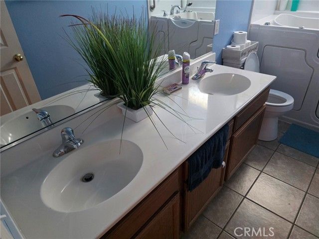 21224 Vidal Court, Apple Valley, CA 92308