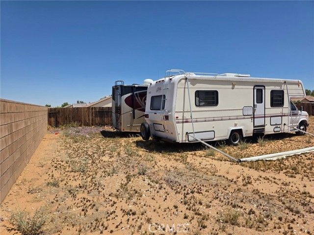 21224 Vidal Court, Apple Valley, CA 92308