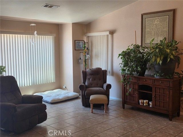 21224 Vidal Court, Apple Valley, CA 92308