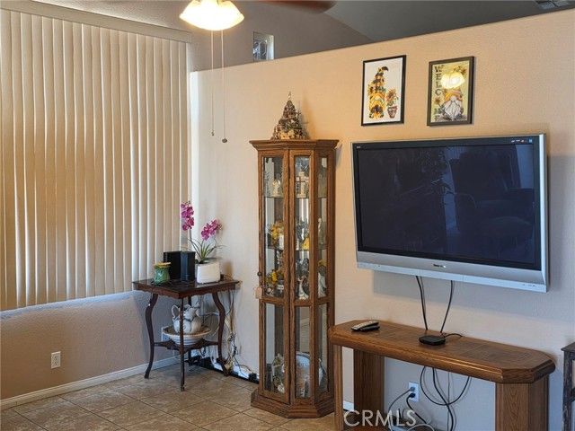 21224 Vidal Court, Apple Valley, CA 92308