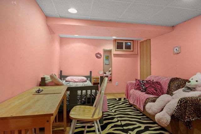 1650 Mayfield Lane, Madison, WI 53704