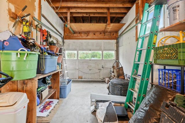 1650 Mayfield Lane, Madison, WI 53704