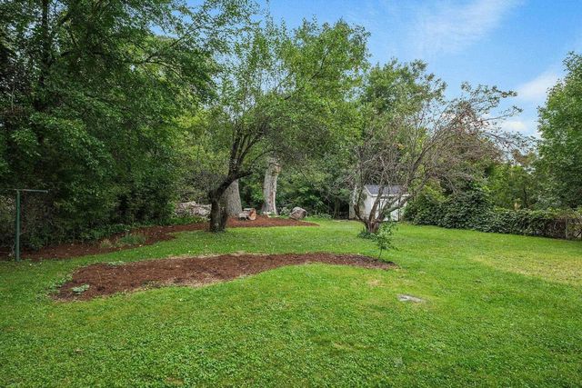 1650 Mayfield Lane, Madison, WI 53704